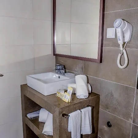 Nocleg ze śniadaniem Villamar Style Maison 4*