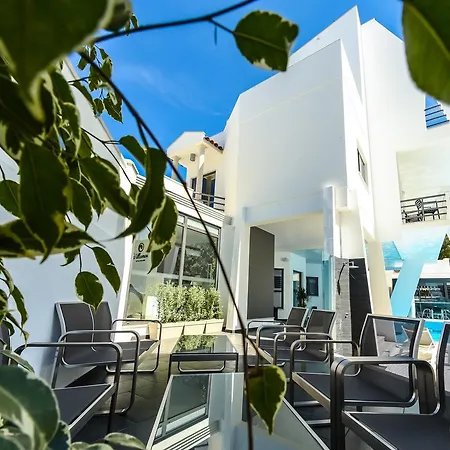Villamar Style Maison Nocleg ze śniadaniem 4*