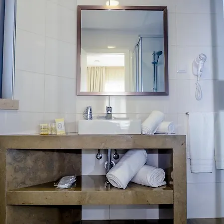 Villamar Style Maison Nocleg ze śniadaniem 4*
