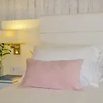 Villamar Style Maison Bed & Breakfast 4*