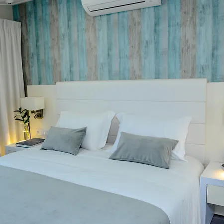 Couette-café Villamar Style Maison 4*