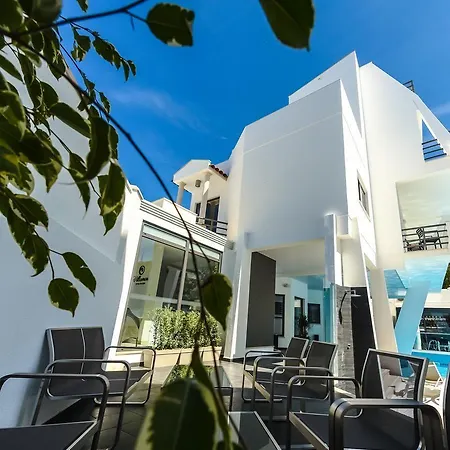Villamar Style Maison Bed & Breakfast