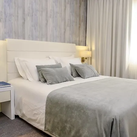 Villamar Style Maison Bed & Breakfast 4*