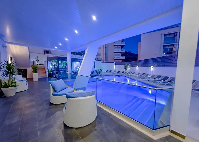 Villamar Style Maison 4* 나자레